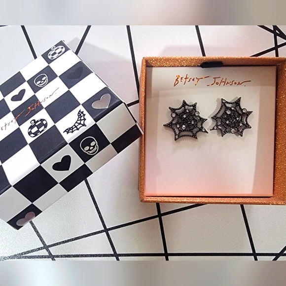Betsey Johnson Jewelry - Betsey Johnson spiderweb 🕸 earrings